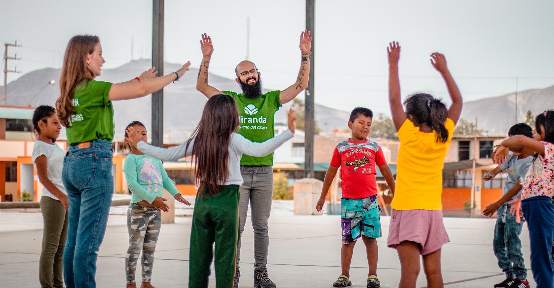 Clases de inglés con voluntarios internacionales